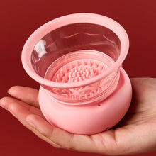 Load image into Gallery viewer, Joylume Lip Lock vibrating nipple clamps shown in lifestyle setting